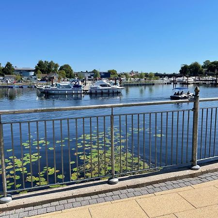 Five Bedroom Waterfront House Carrick-on-Shannon Ngoại thất bức ảnh